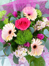 Load image into Gallery viewer, Handtied Bouquet